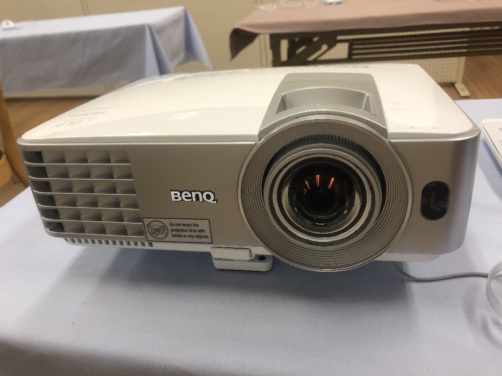 BenQ DLP WXGA短焦点プロジェクター MW632ST | nate-hospital.com